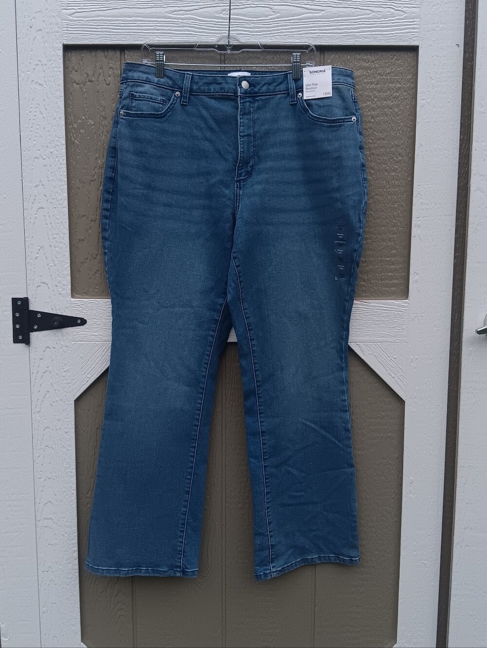 SONOMA Goods For Life NWT Mid Rise Bootcut Women's Jeans Size 16W
